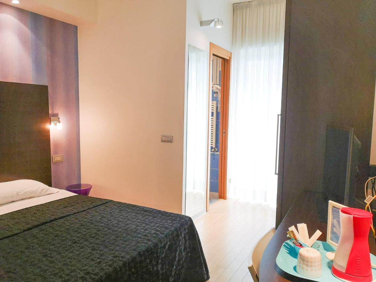 Hotel Perla - The Storyhoteller Riccione Exteriör bild