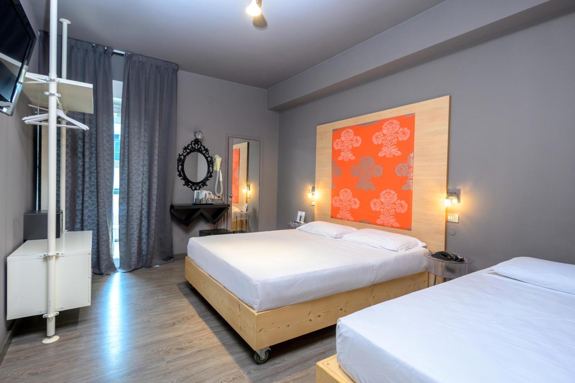 Hotel Perla - The Storyhoteller Riccione Exteriör bild
