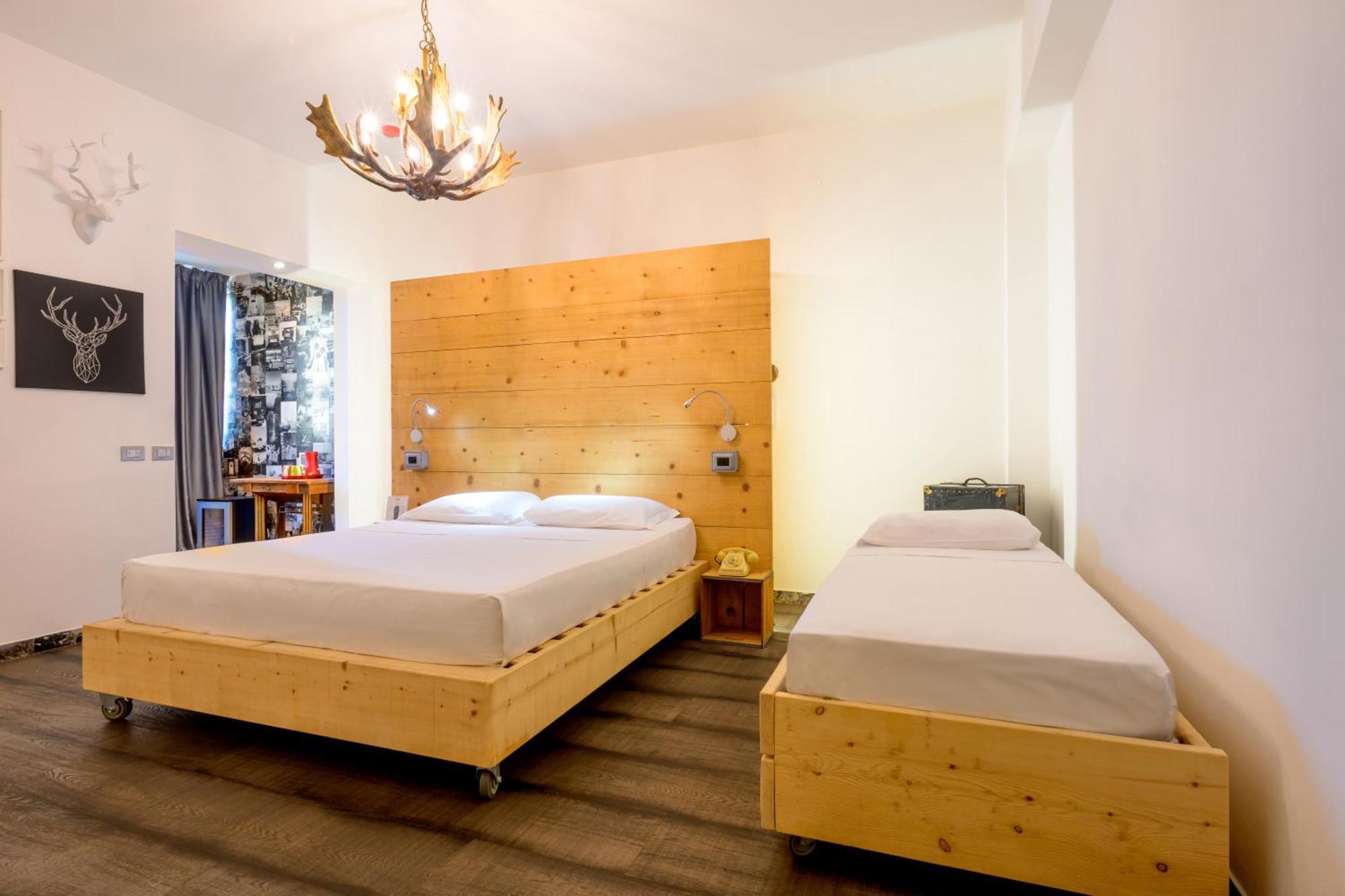 Hotel Perla - The Storyhoteller Riccione Exteriör bild