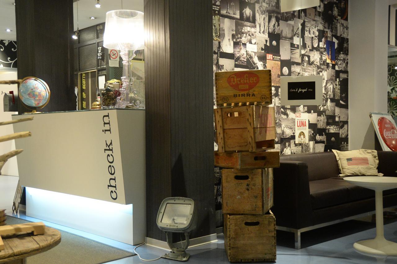 Hotel Perla - The Storyhoteller Riccione Exteriör bild